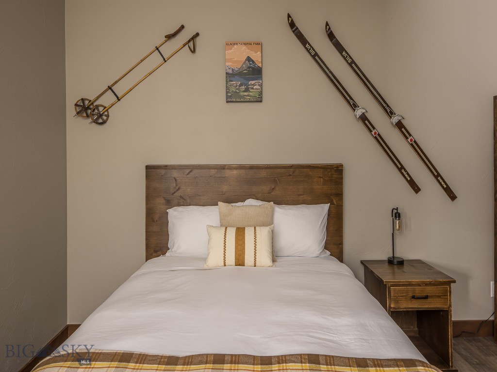 Alpenglow Condo - Residential