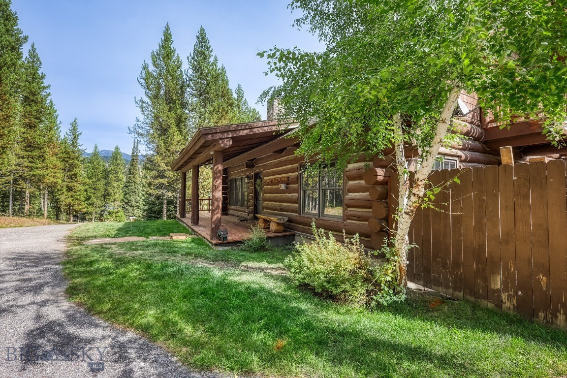 Aspen Groves - Residential