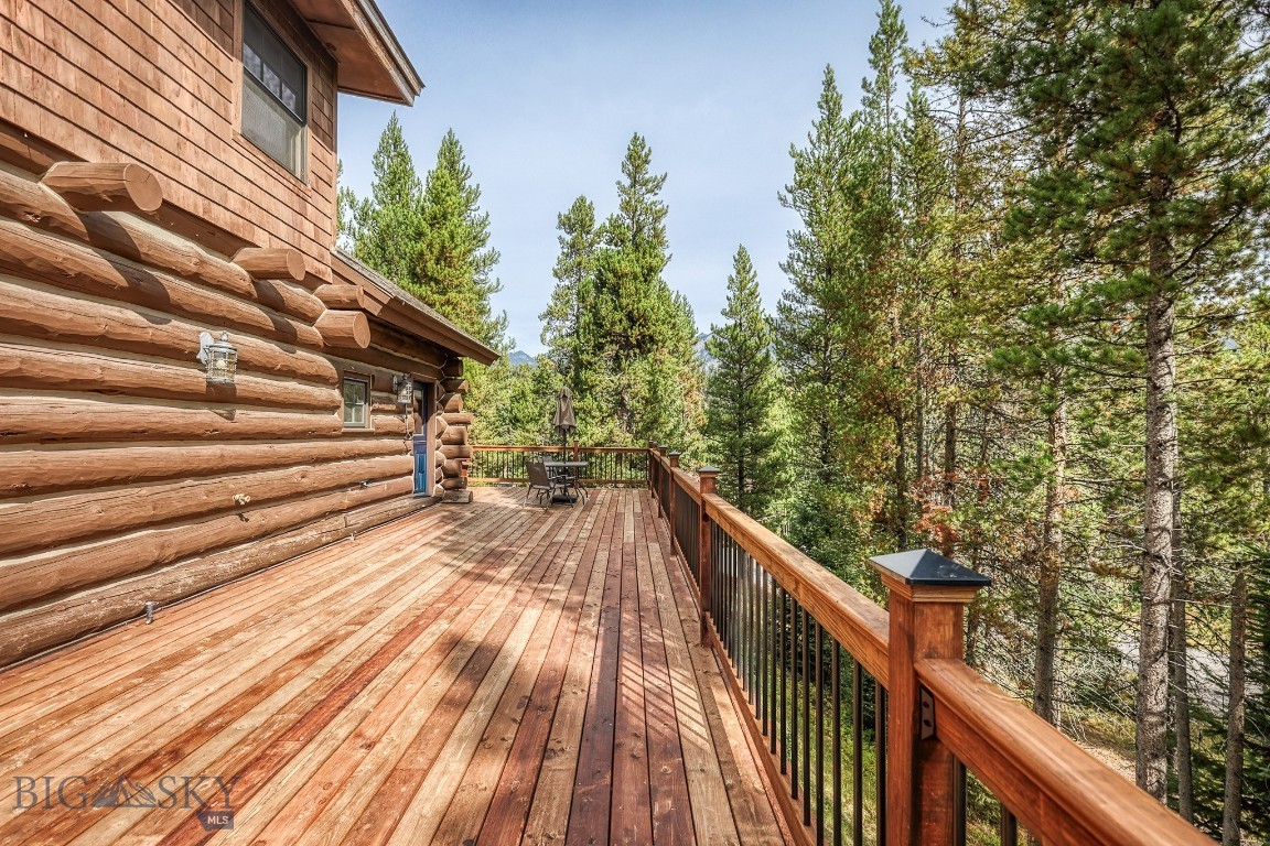 Aspen Groves - Residential