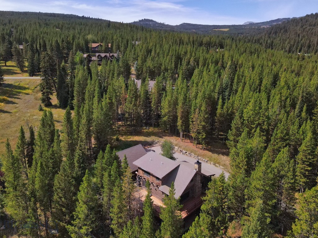 Aspen Groves - Residential