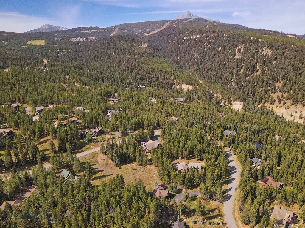 Aspen Groves - Residential