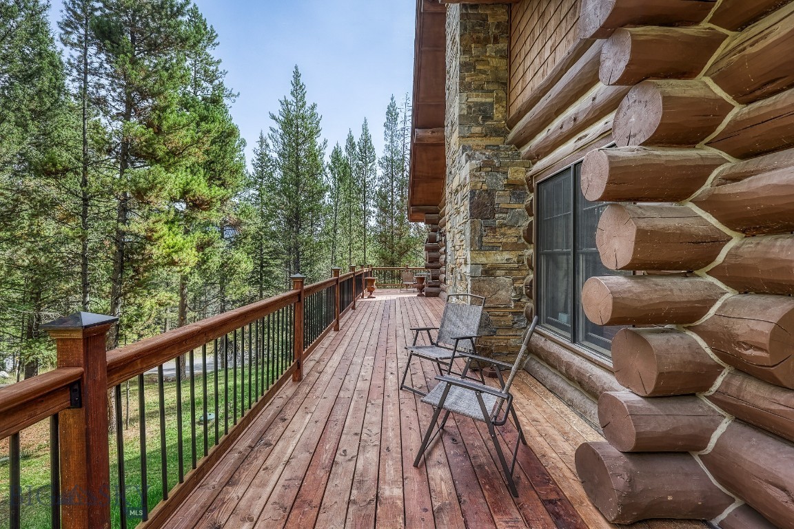 Aspen Groves - Residential
