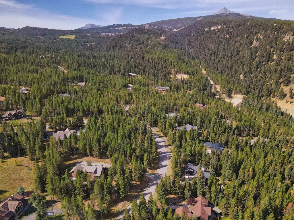 Aspen Groves - Residential