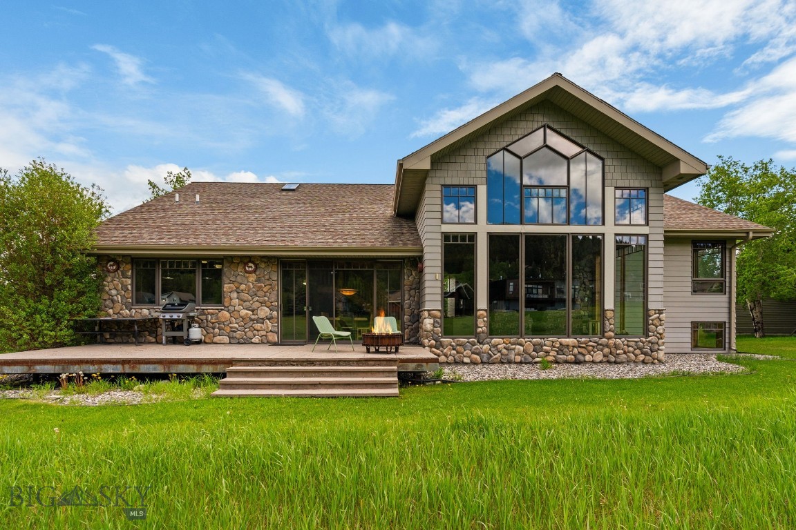 2085 Spotted Elk Road