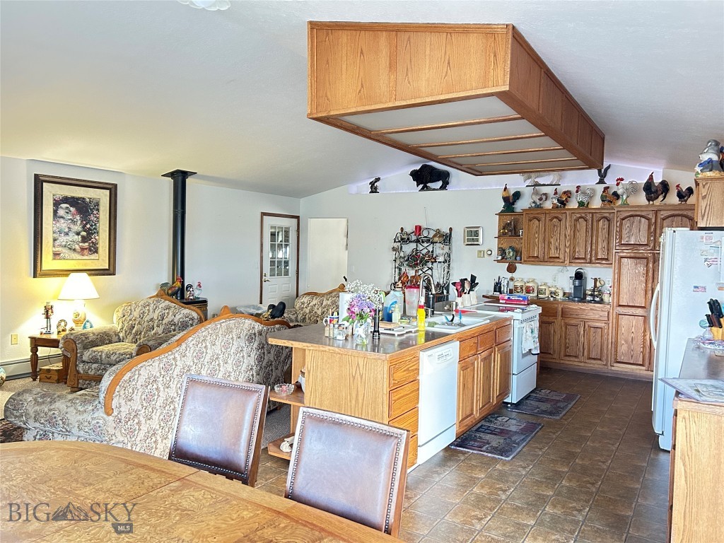 3 Chesapeake Drive