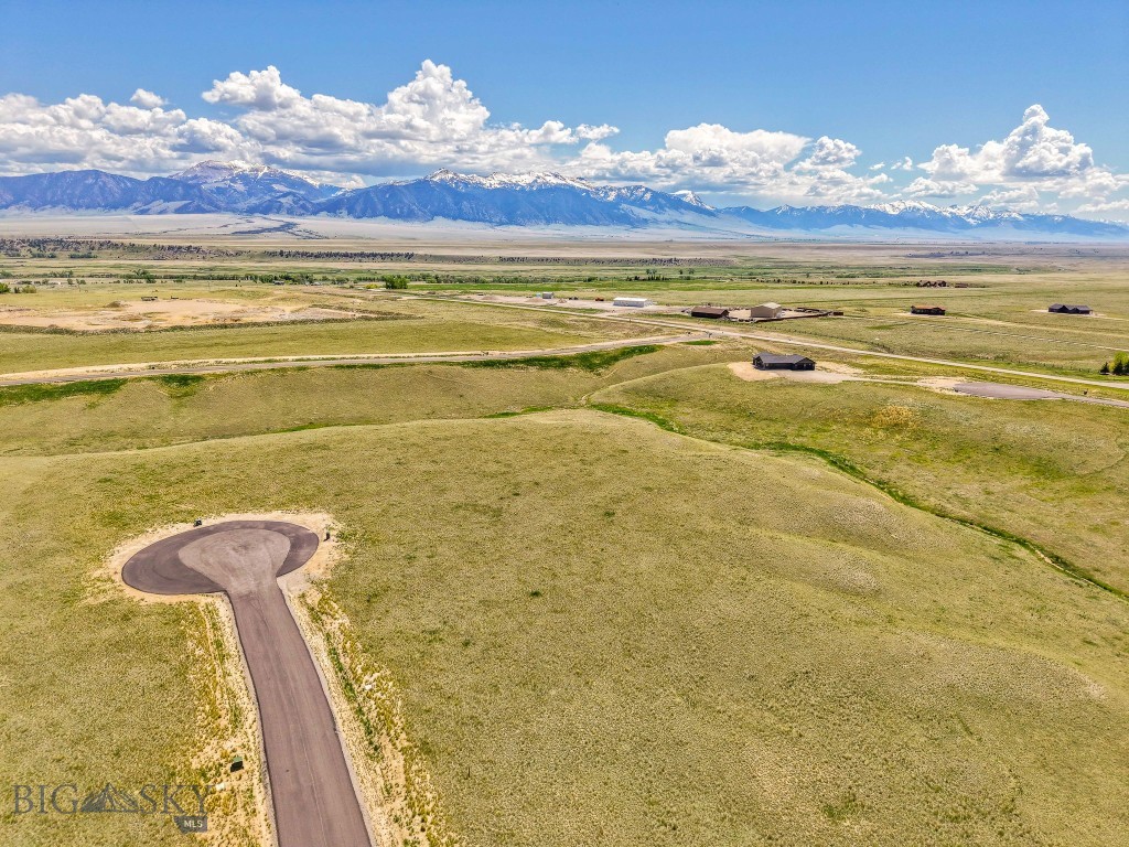 Shadow Ridge - Land