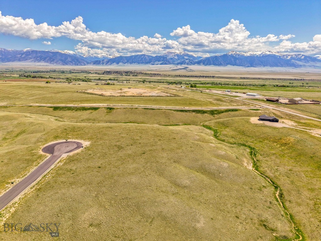 Shadow Ridge - Land