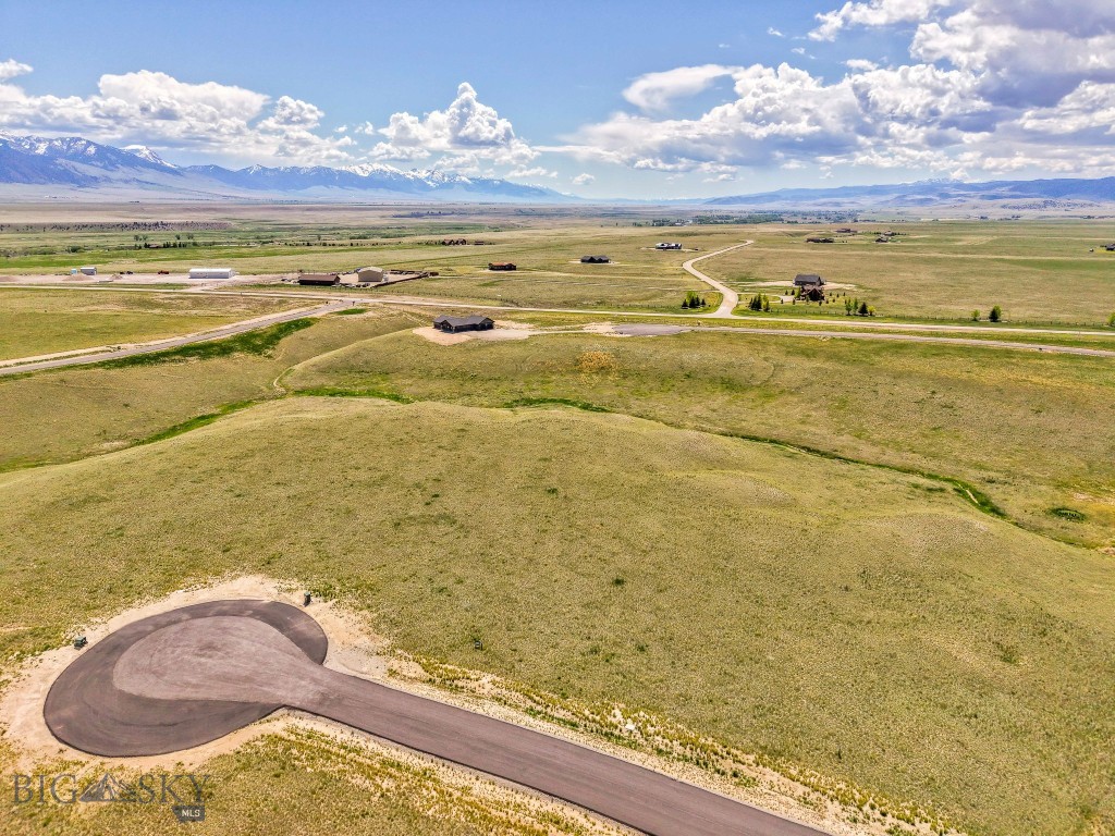 Shadow Ridge - Land
