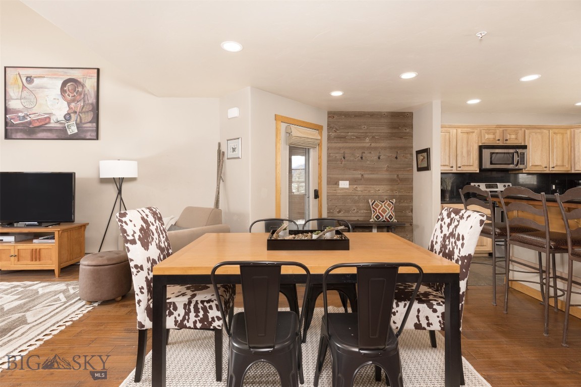 Deer Run Condos - Residential