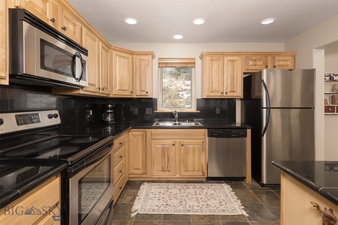 Deer Run Condos - Residential