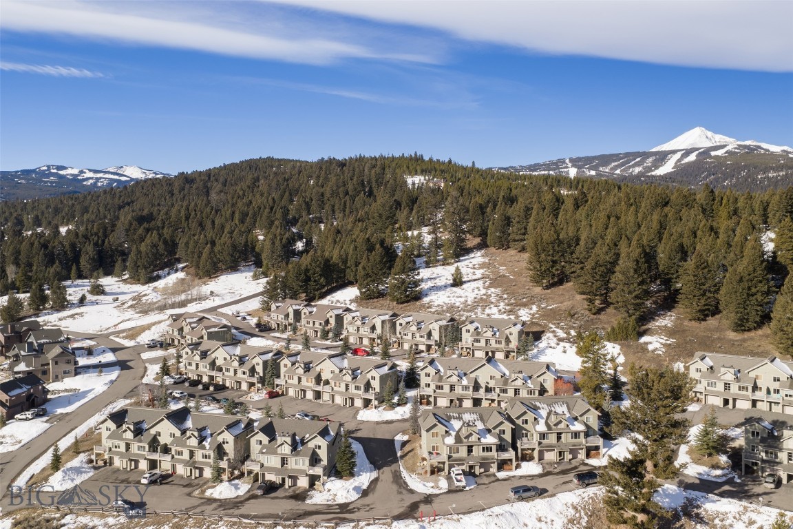 Deer Run Condos - Residential