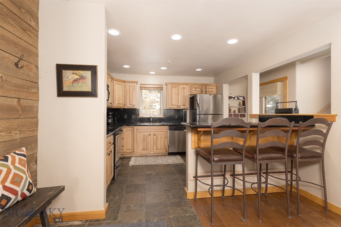 Deer Run Condos - Residential