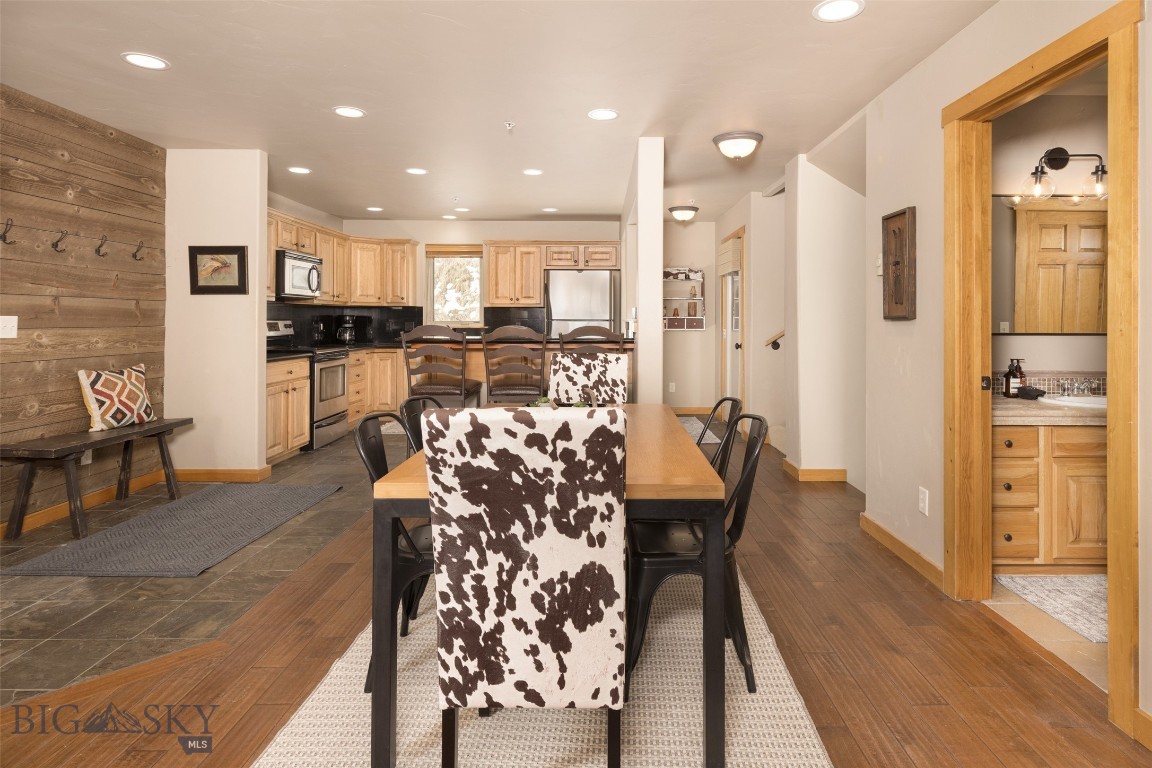 Deer Run Condos - Residential