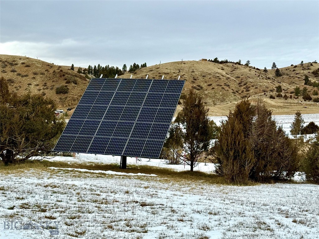 Ponderosa Pines - Residential