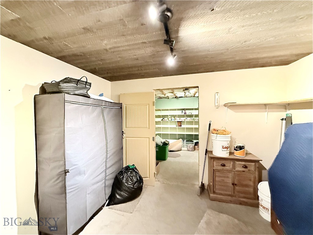 Ponderosa Pines - Residential