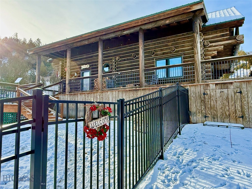 Ponderosa Pines - Residential