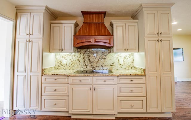 Butte, Montana 59701, United States, 6 Bedrooms Bedrooms, ,5 BathroomsBathrooms,Residential,Active,133047