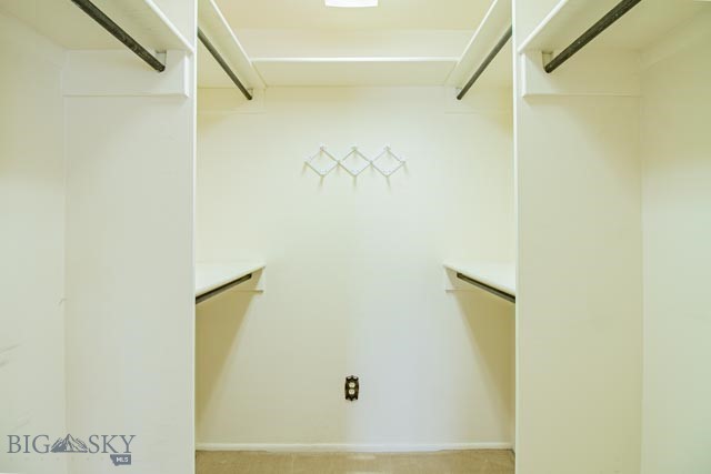 Butte, Montana 59701, United States, 6 Bedrooms Bedrooms, ,5 BathroomsBathrooms,Residential,Active,133047