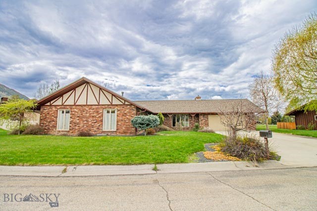 6 Cedar Lake Drive