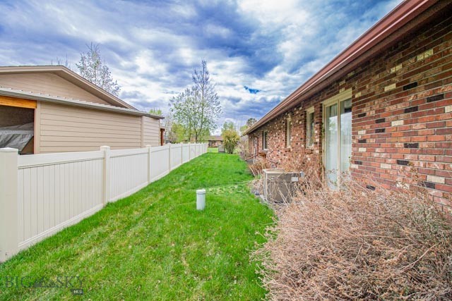 Butte, Montana 59701, United States, 6 Bedrooms Bedrooms, ,5 BathroomsBathrooms,Residential,Active,133047