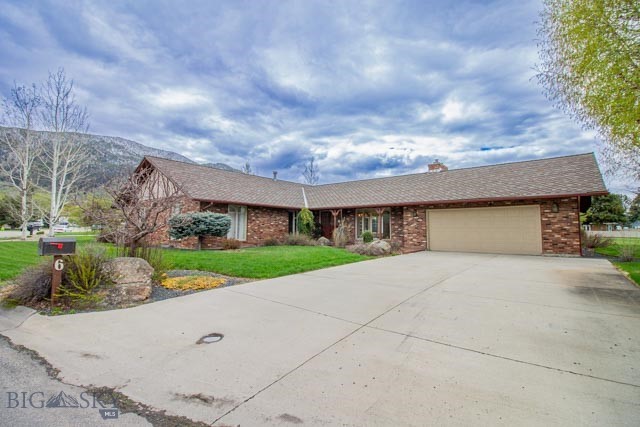 6 Cedar Lake Drive