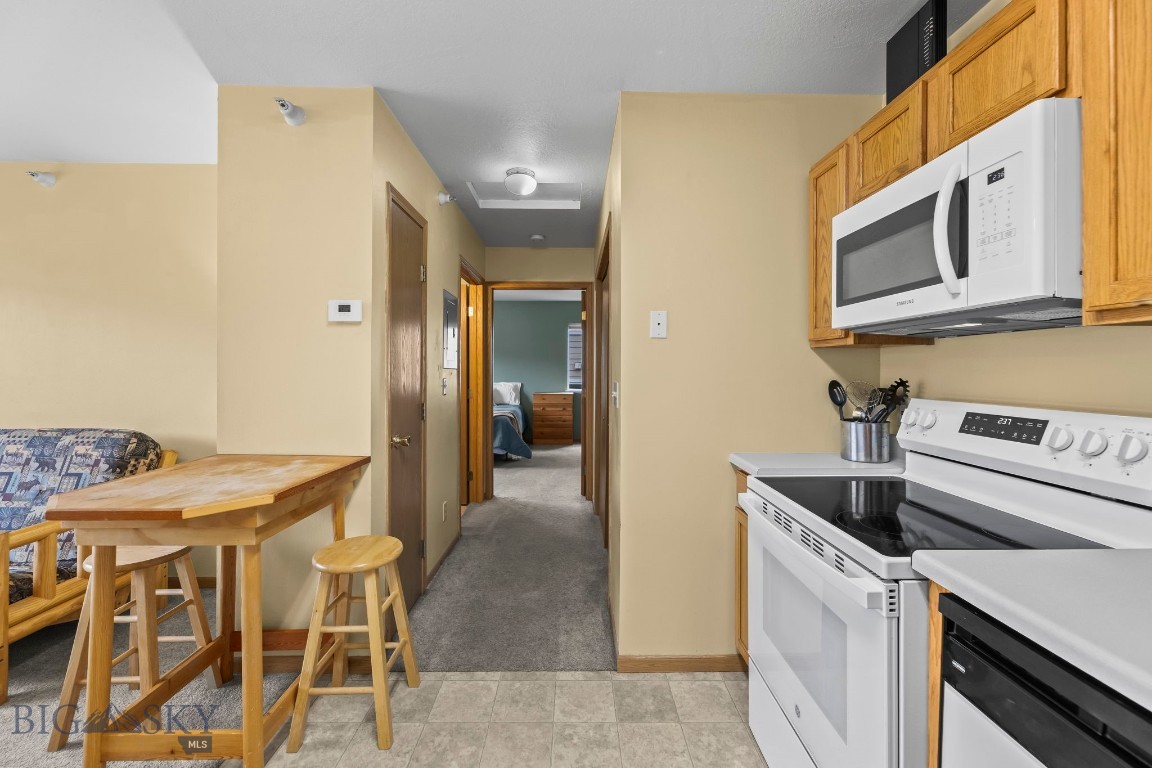 Cedar Creek Condo - Residential