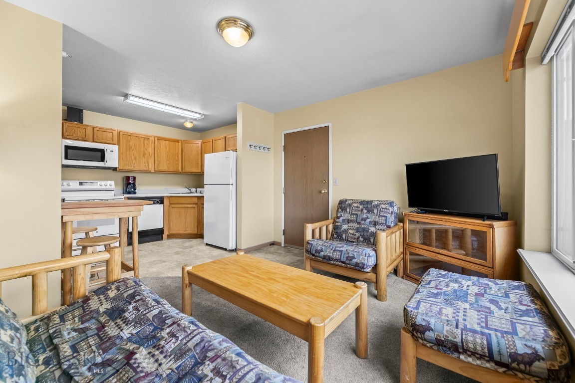 Cedar Creek Condo - Residential