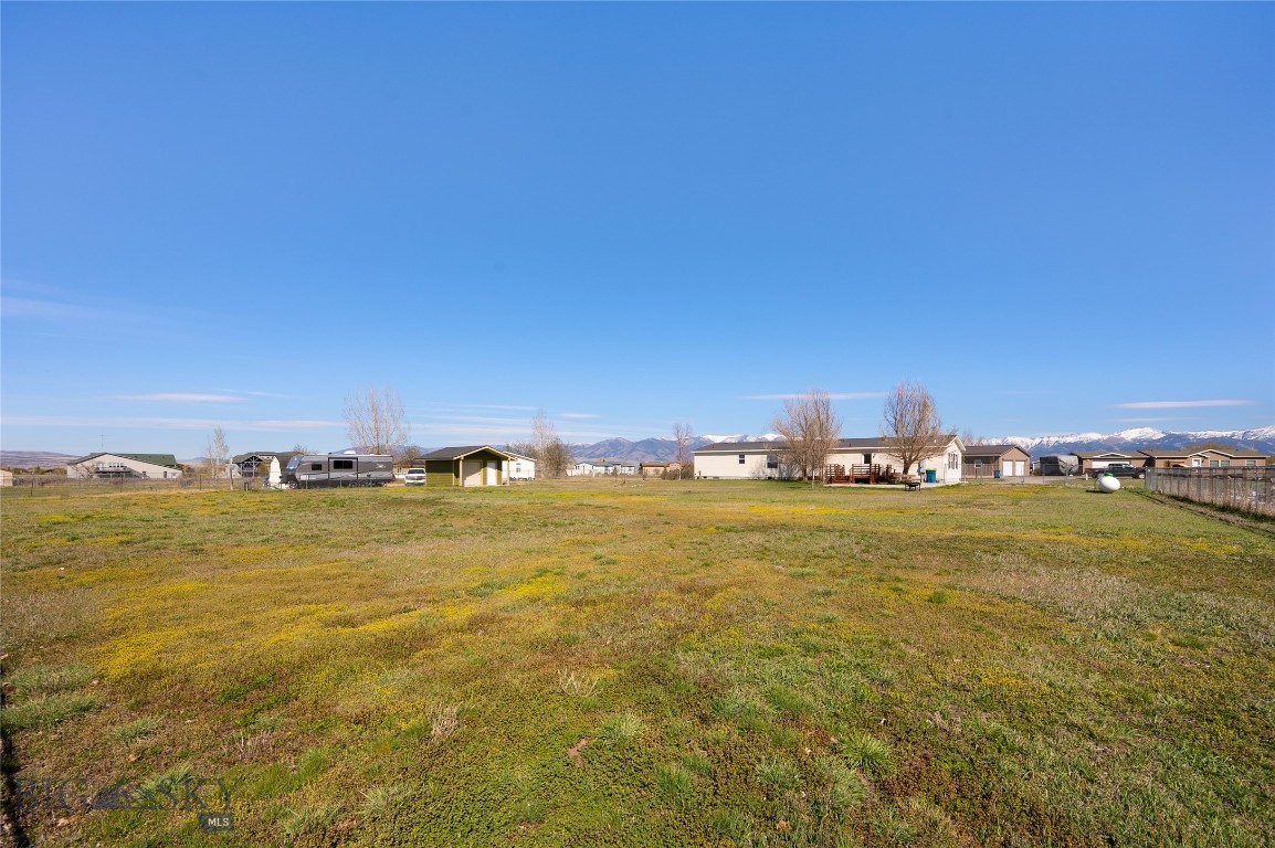 Broken 7 - Residential