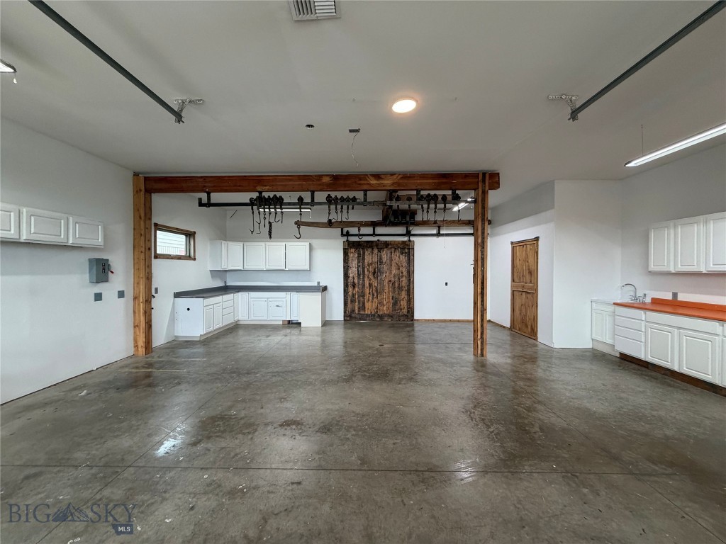415 E Main Street