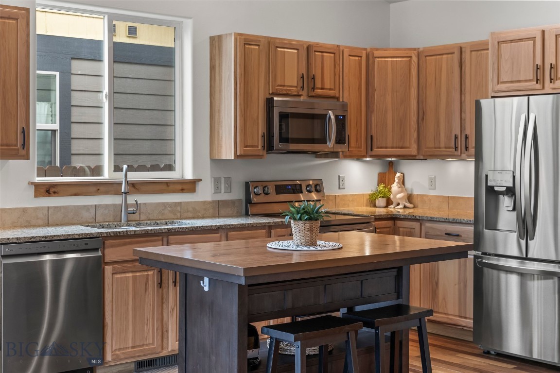 Oak Springs - Residential