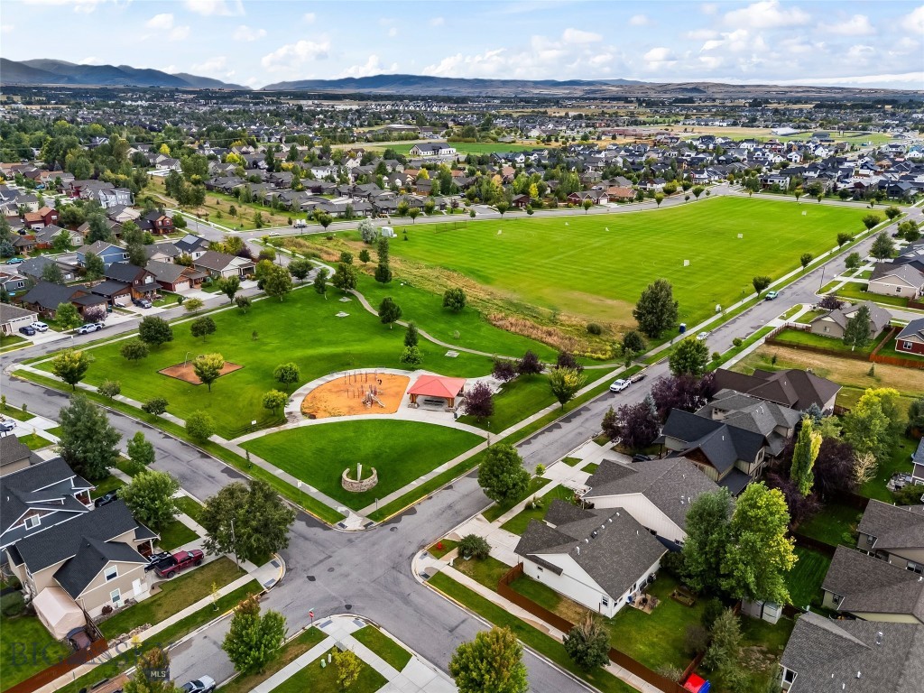 Oak Springs - Residential