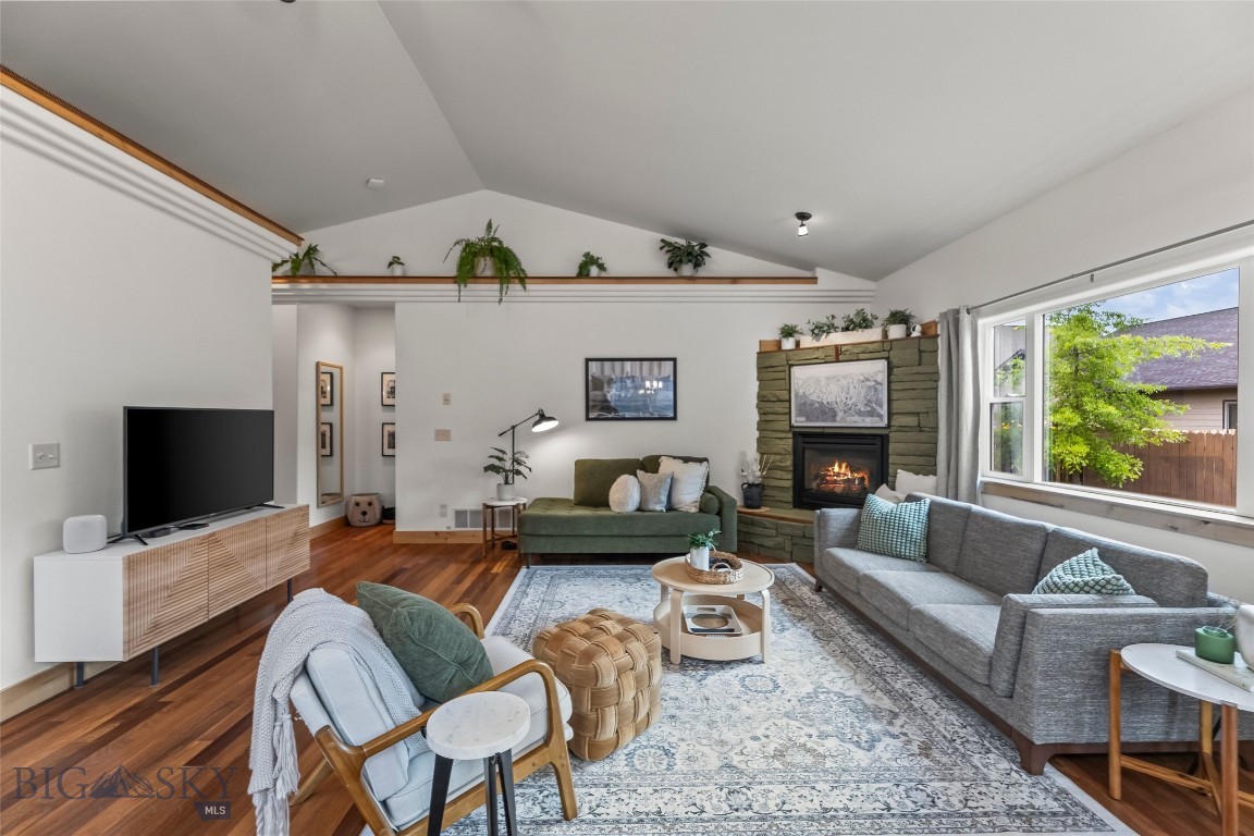 Oak Springs - Residential