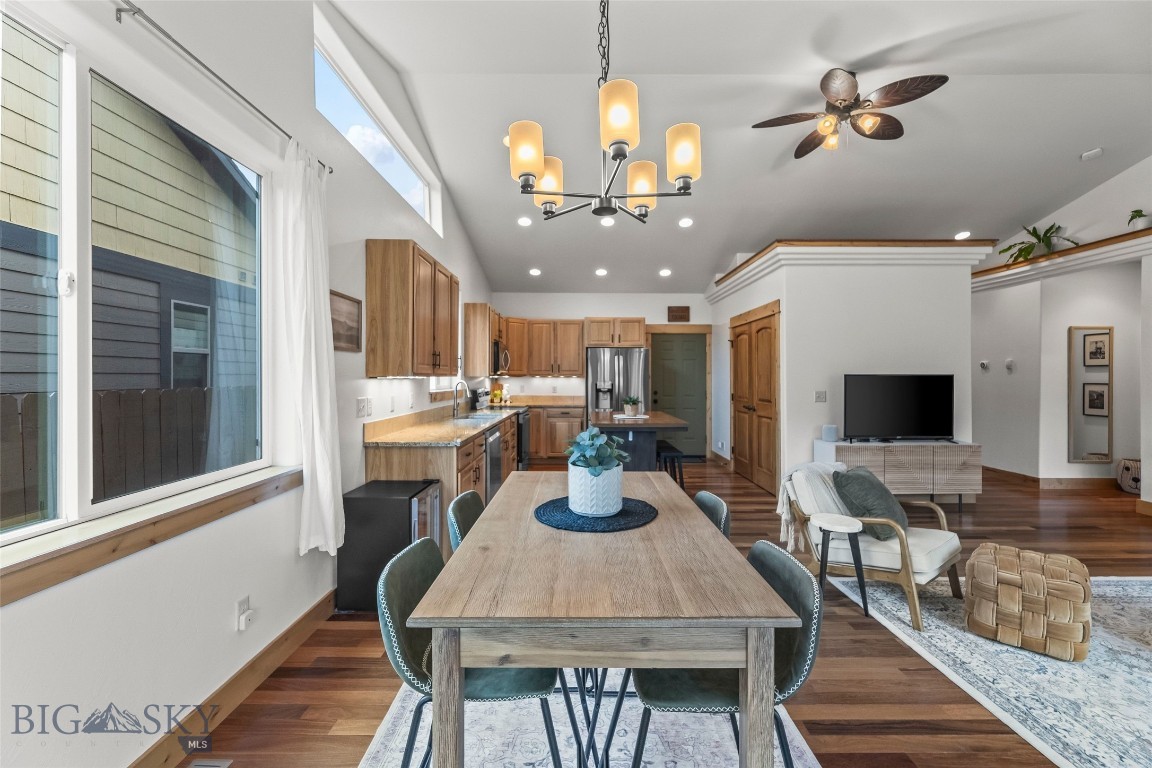 Oak Springs - Residential