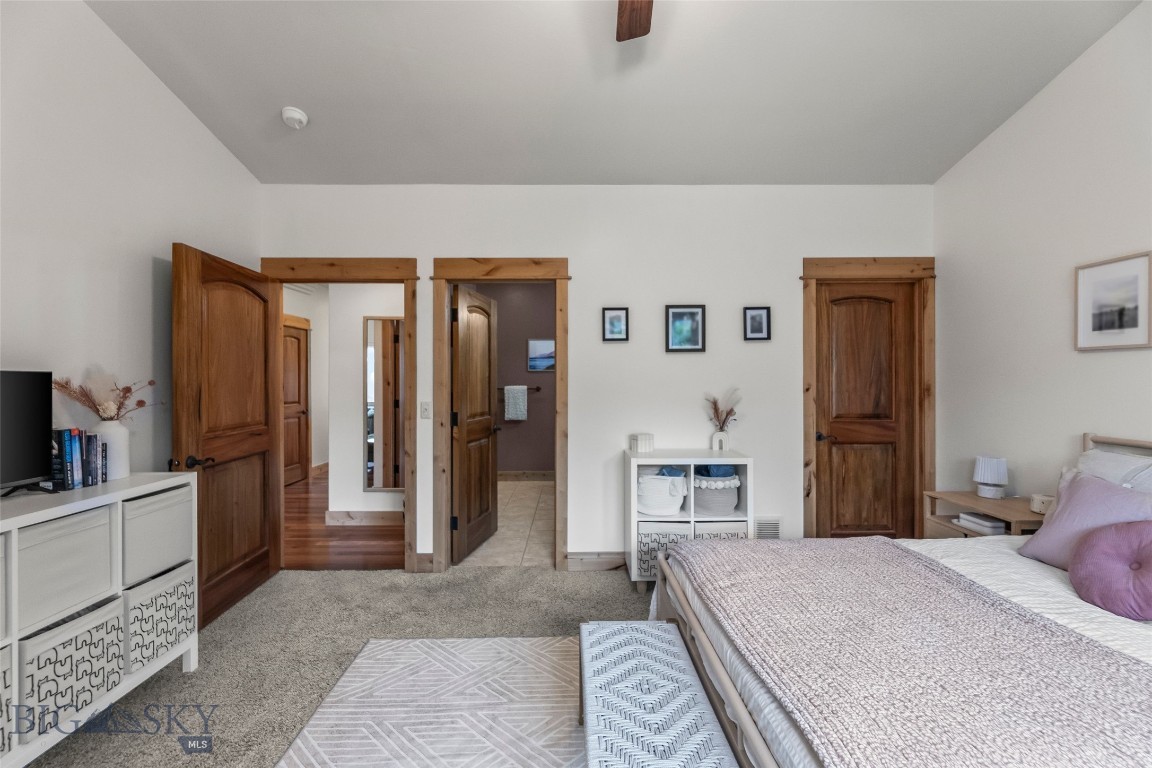 Oak Springs - Residential