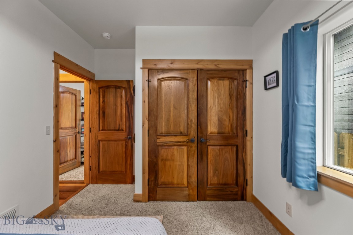 Oak Springs - Residential