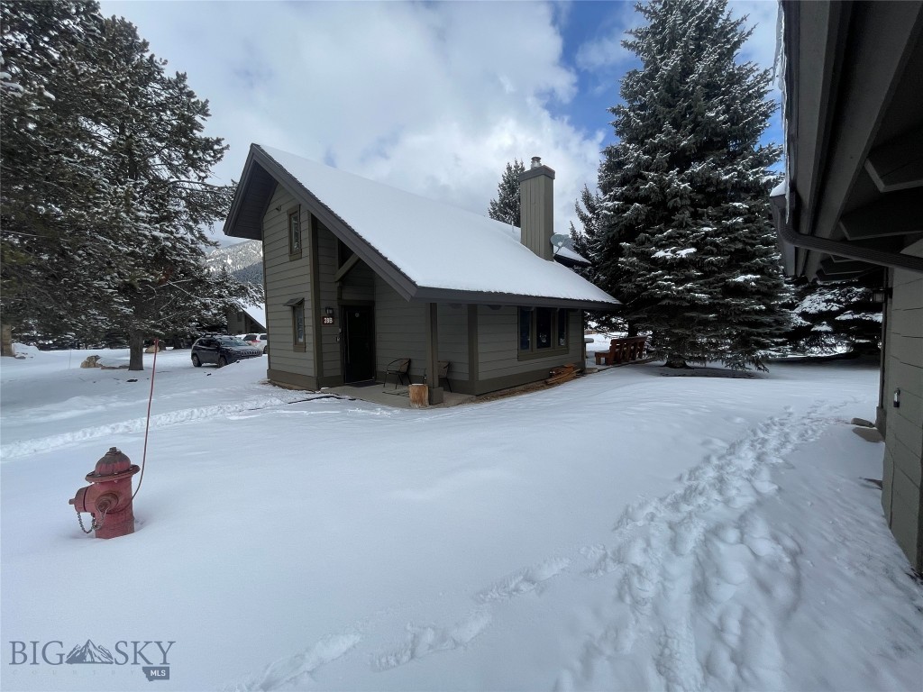 Yellowstone Condos - Residential