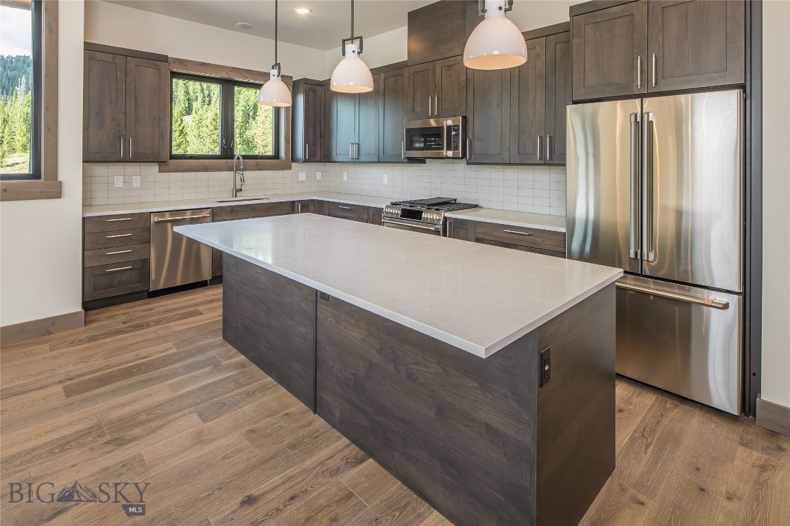 Mountain Lake Condos - Residential