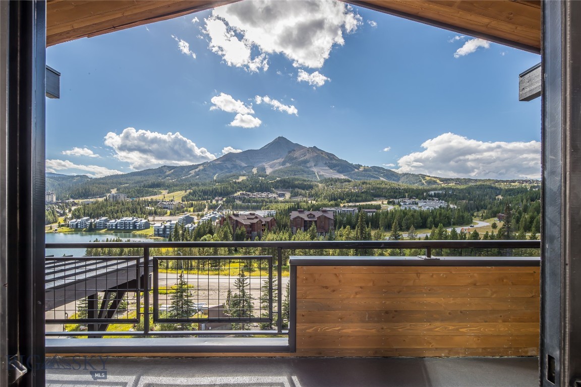 Mountain Lake Condos - Residential