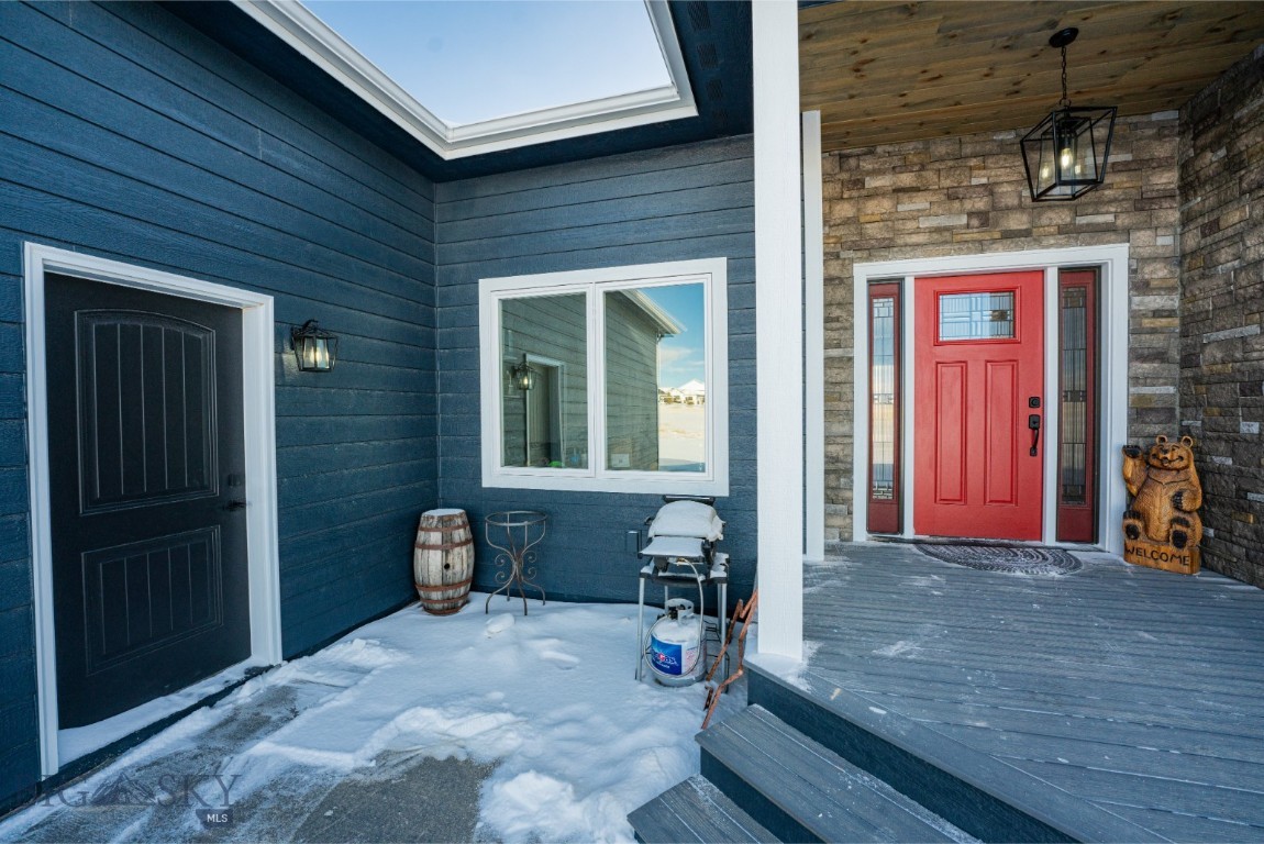 430 Ten Peaks Drive