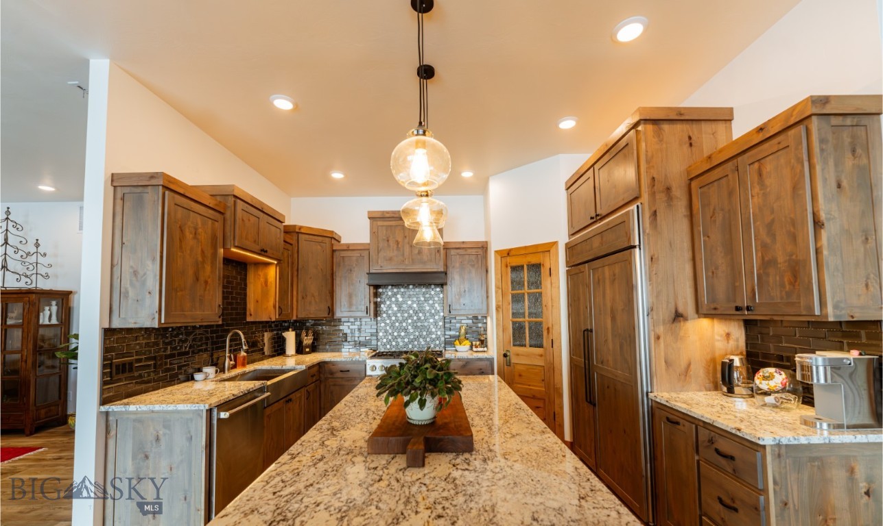 430 Ten Peaks Drive