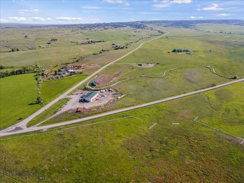 Photo of 205 Howie Rd, Big Timber, MT 59011 (MLS # 408576)