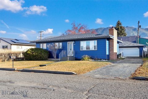 Photo of 1906 Sherman Ave, Butte, MT 59701 (MLS # 406984)