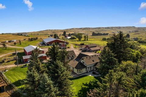 Photo of 8555 Camp Creek Road, Manhattan, MT 59741 (MLS # 404443)