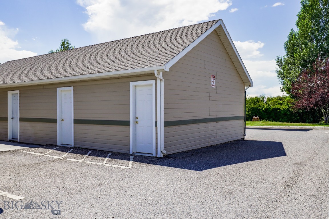 Laurel Glen - Residential