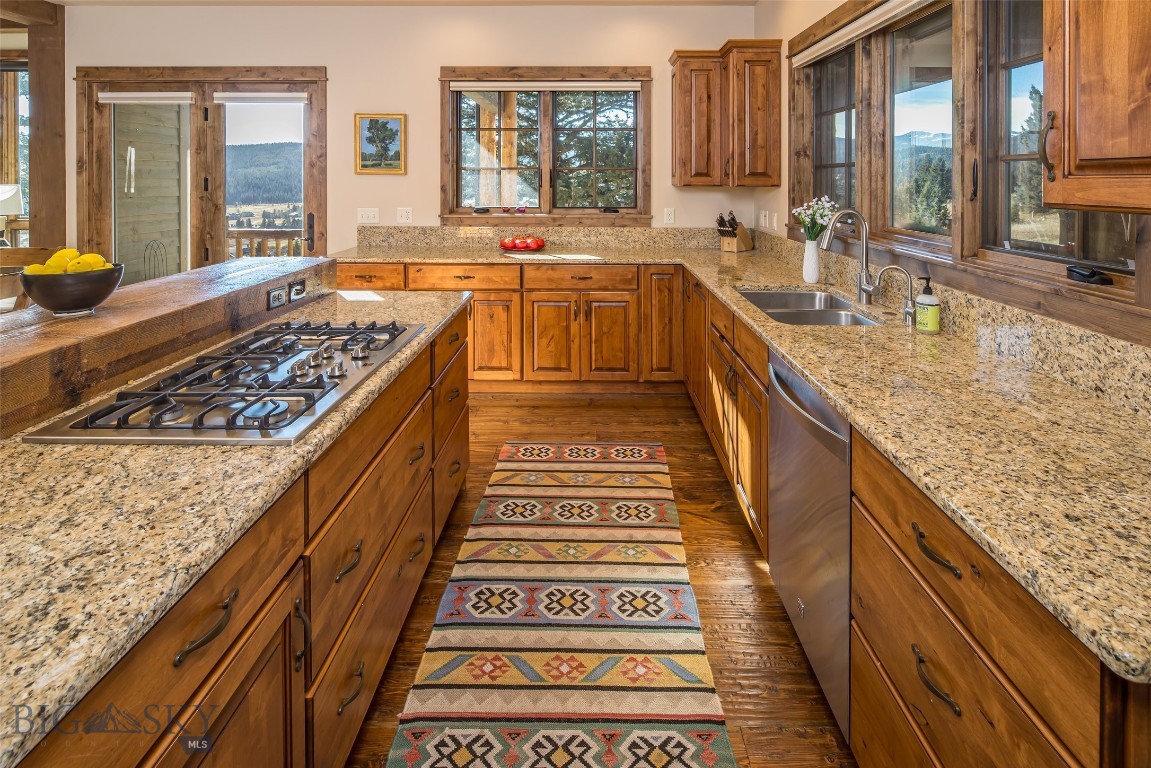 Sweetgrass Hill - Residential