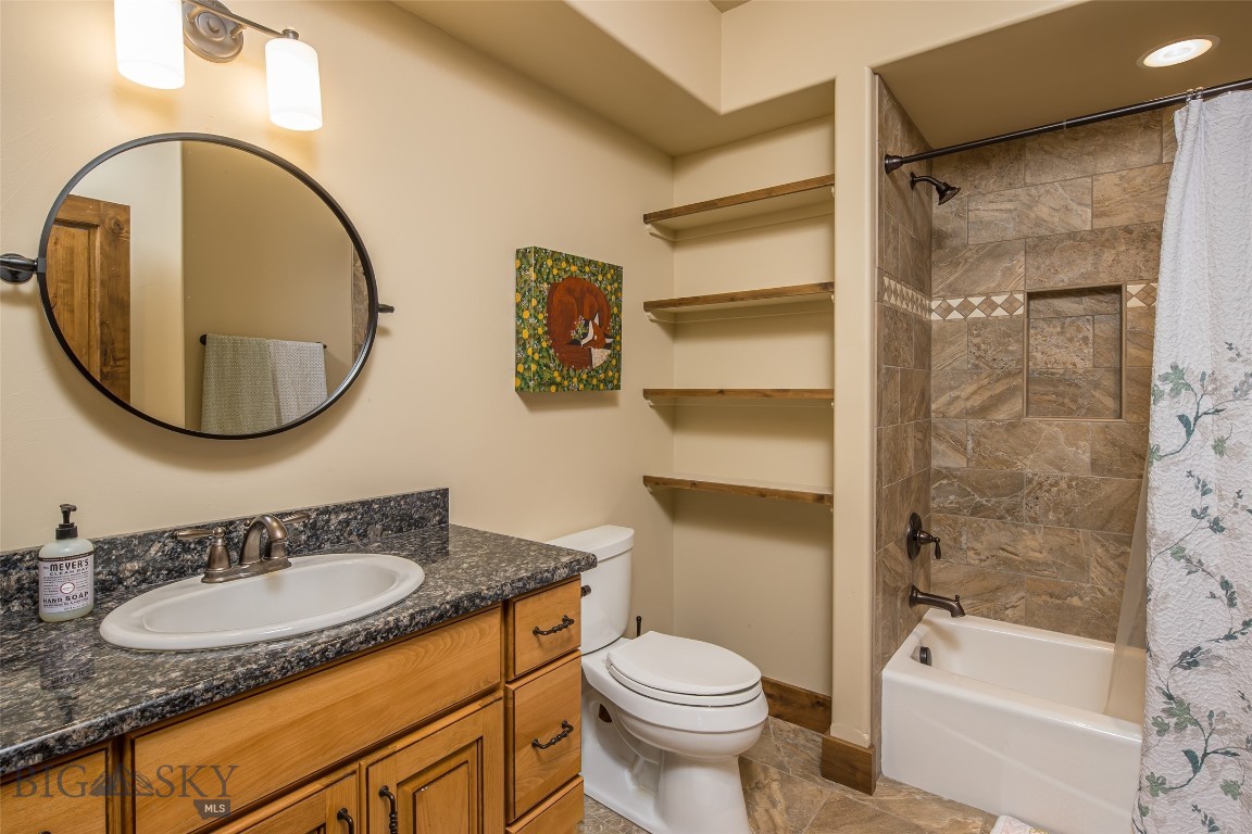 Sweetgrass Hill - Residential