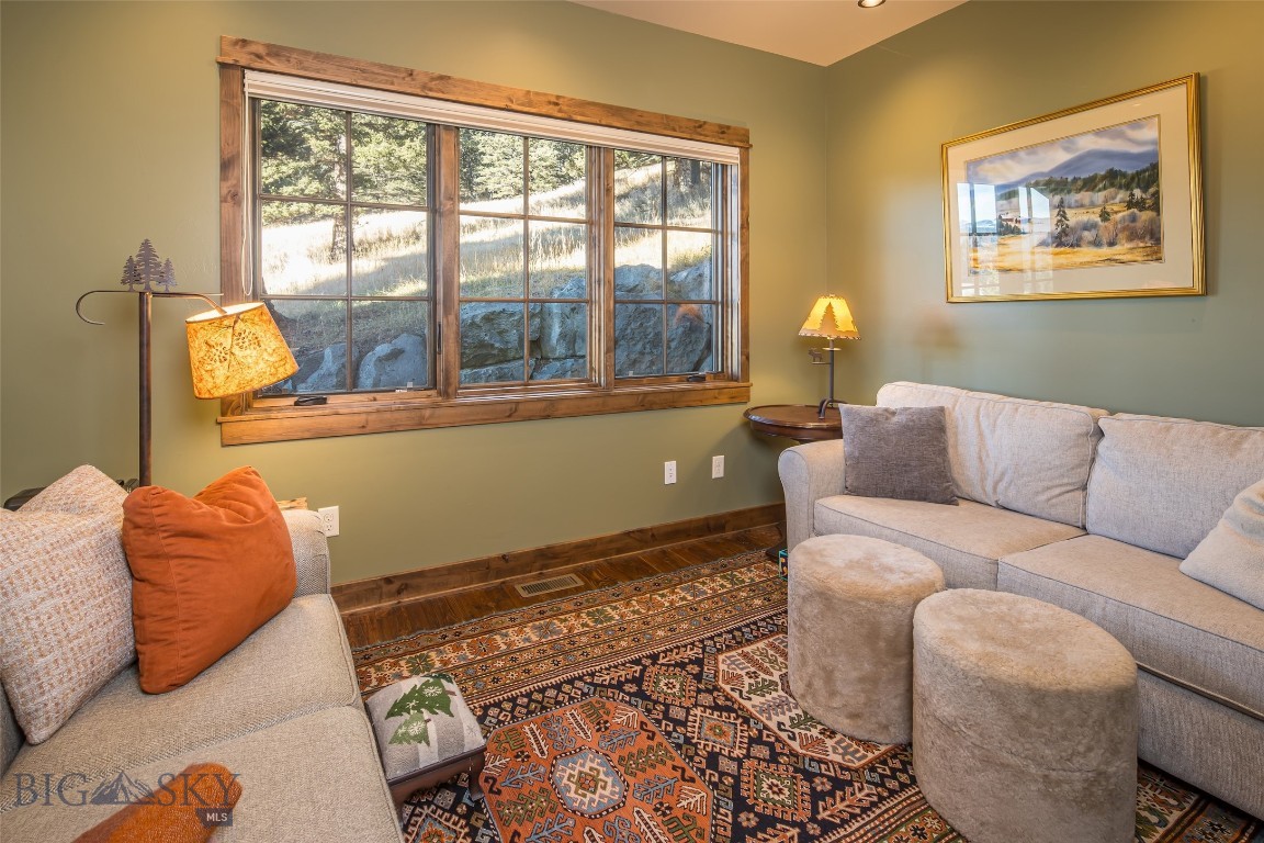 Sweetgrass Hill - Residential