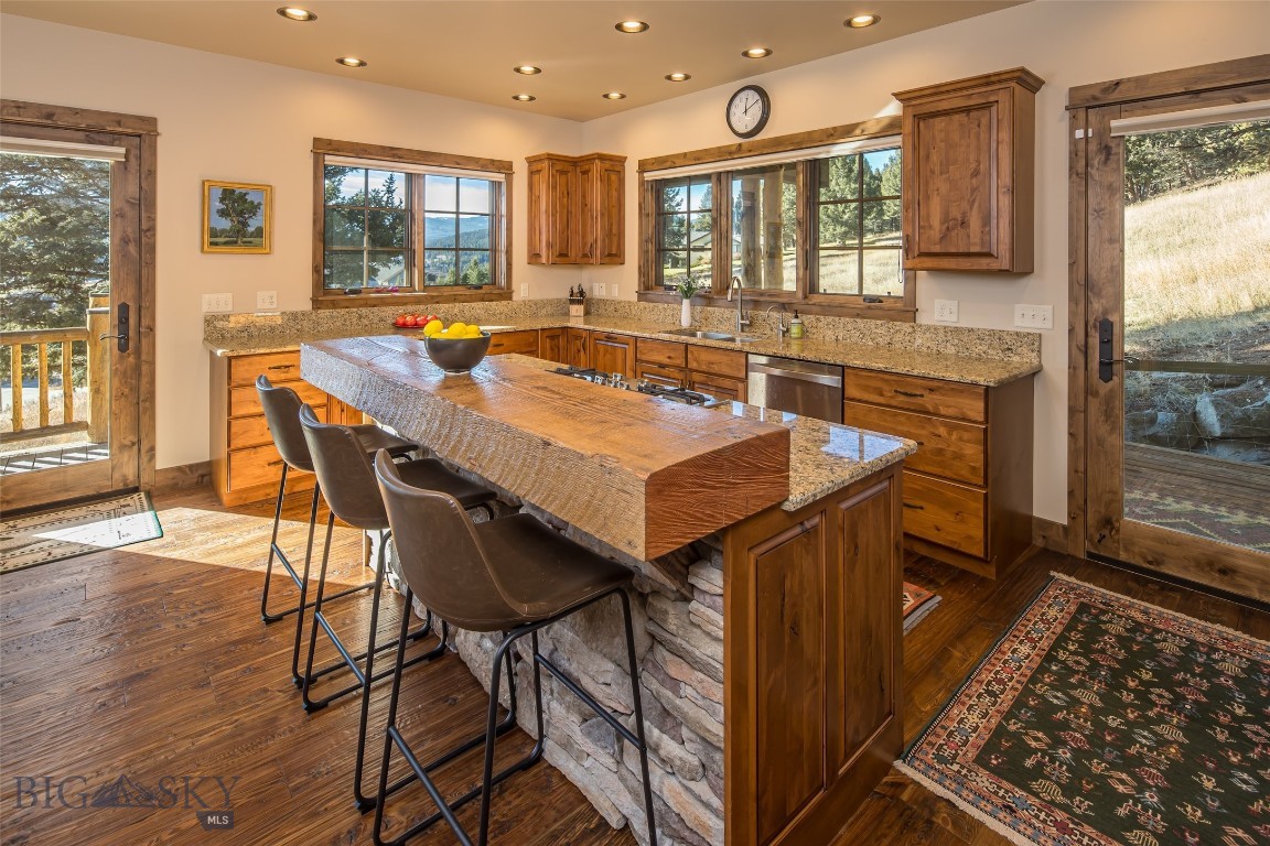 Sweetgrass Hill - Residential