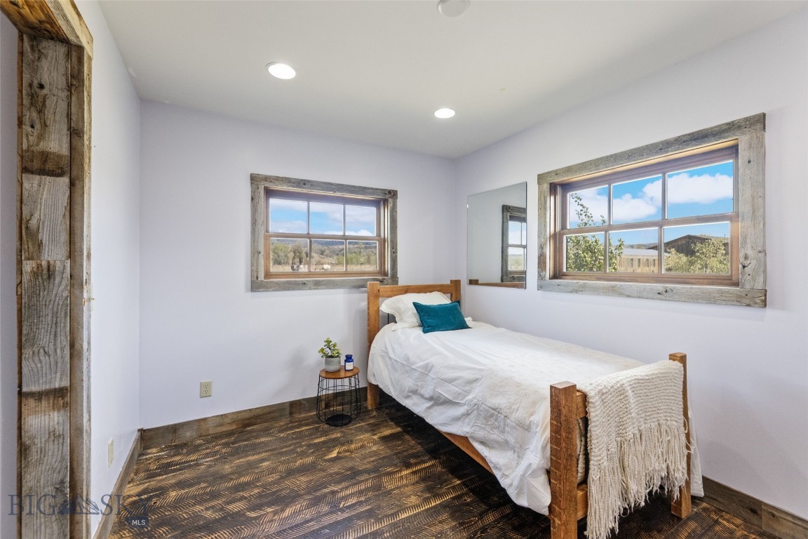 Ponderosa Pines - Residential
