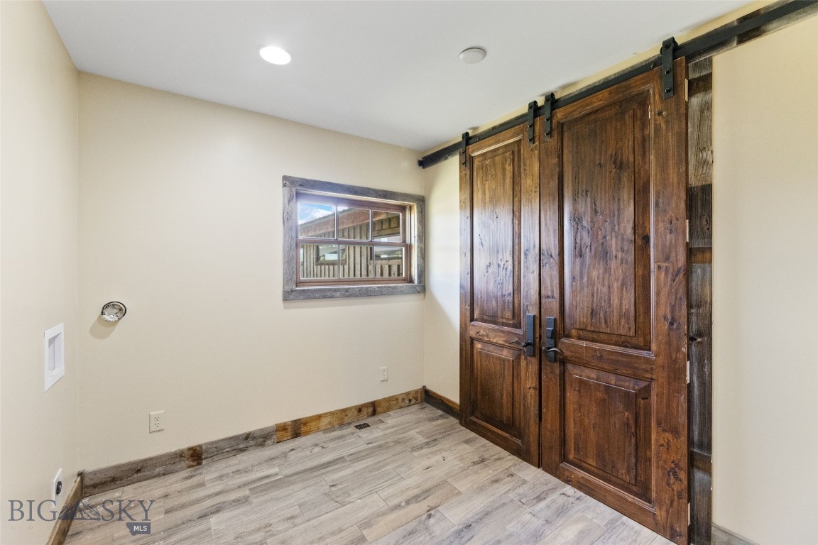 Ponderosa Pines - Residential